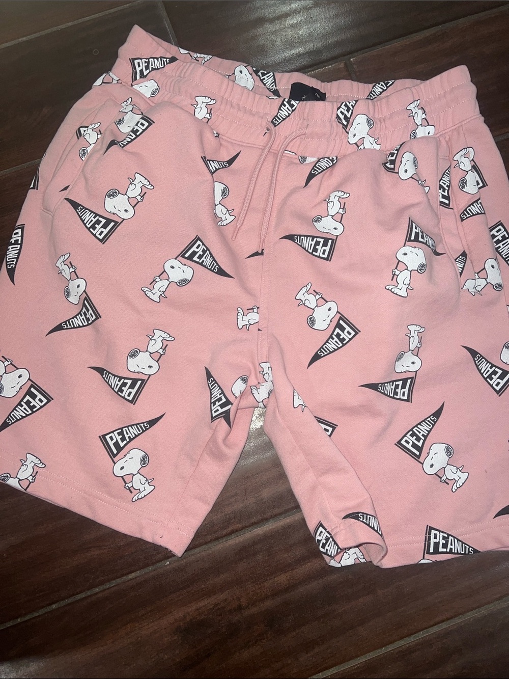 H&M Pink Peanuts Snoopy Print Drawstring Shorts